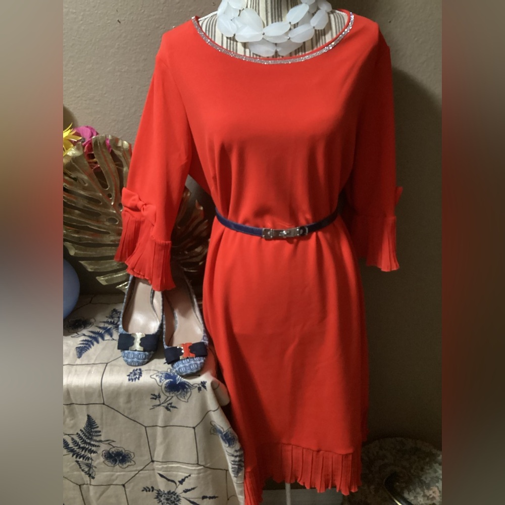Glamour Red Midi Dress